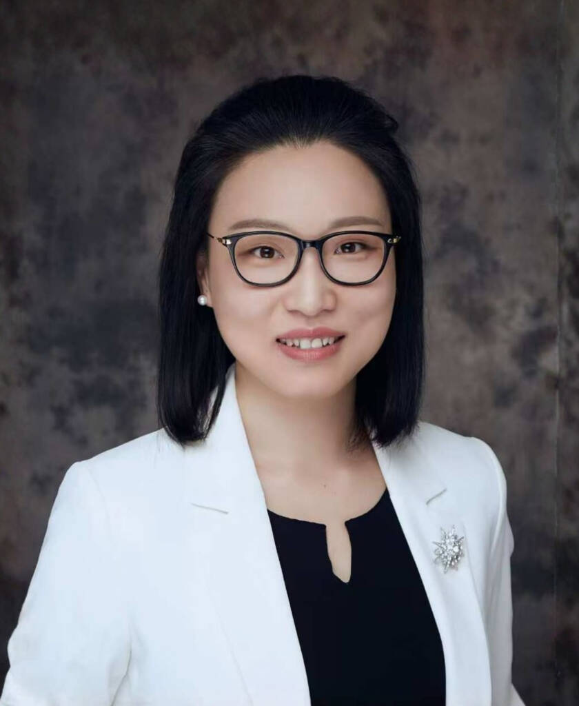 Professor <u>HOU</u> Lijuan